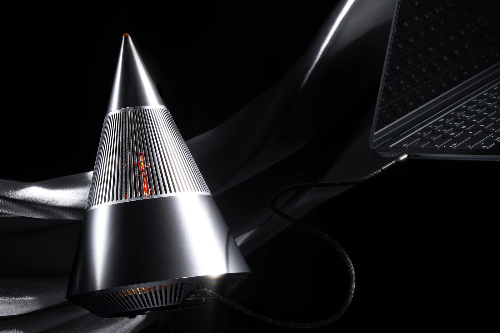 What high-end speakers deliver stereo-quality sound from a single unit using 360-degree design?