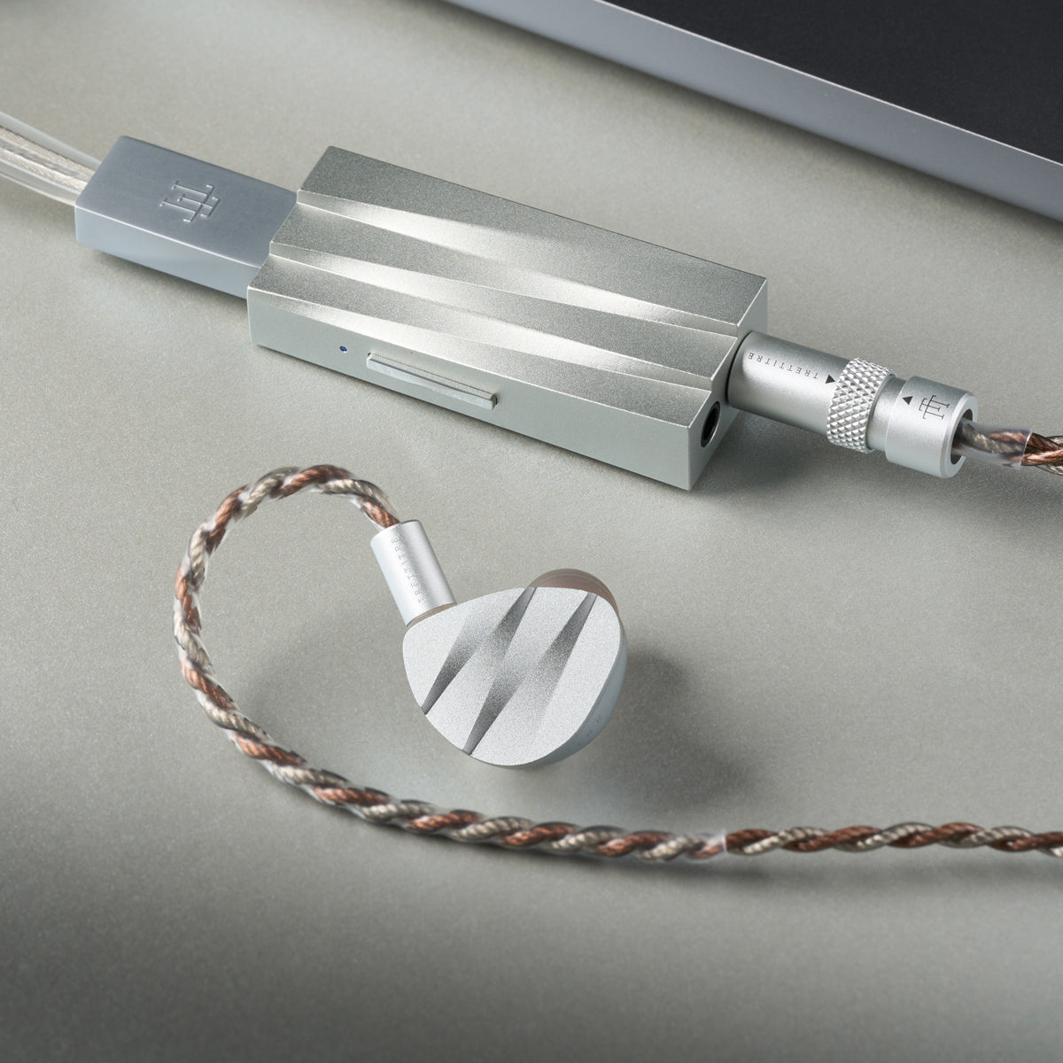 Amplifier & Earphone