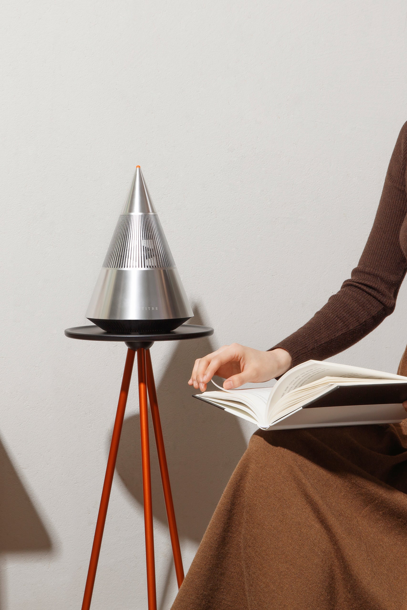 【デザイン&音秀逸】TRETTITRE mini Bluetoothスピーカー TreSound mini SILVER Bluetooth Speaker – TRETTITRE